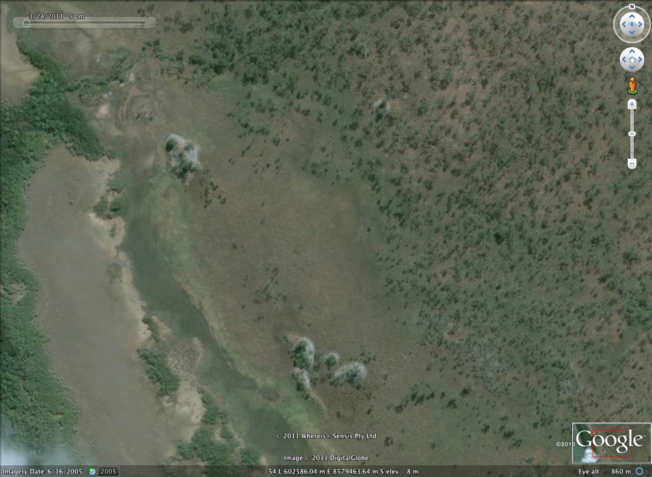 Shell mounds at Weipa (Google Earth)